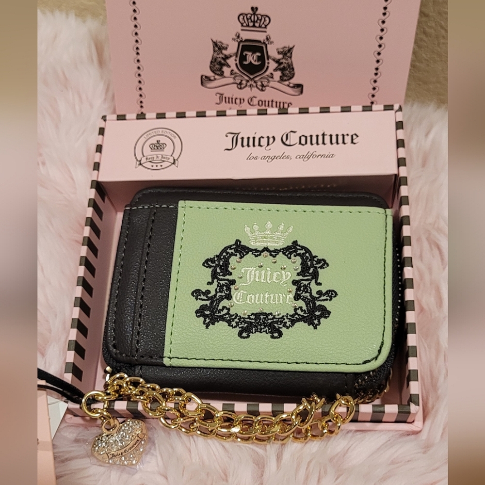 JUICY COUTURE HERITAGE WALLET W/GOLD CHAIN LIMITED EDITION